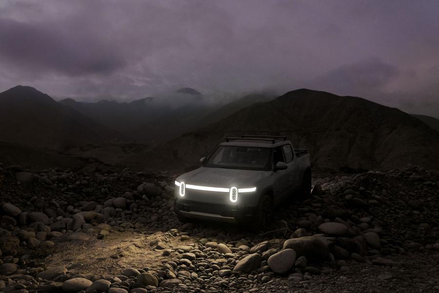  Rivian R1T 2018 года  (фото 33 из 58)